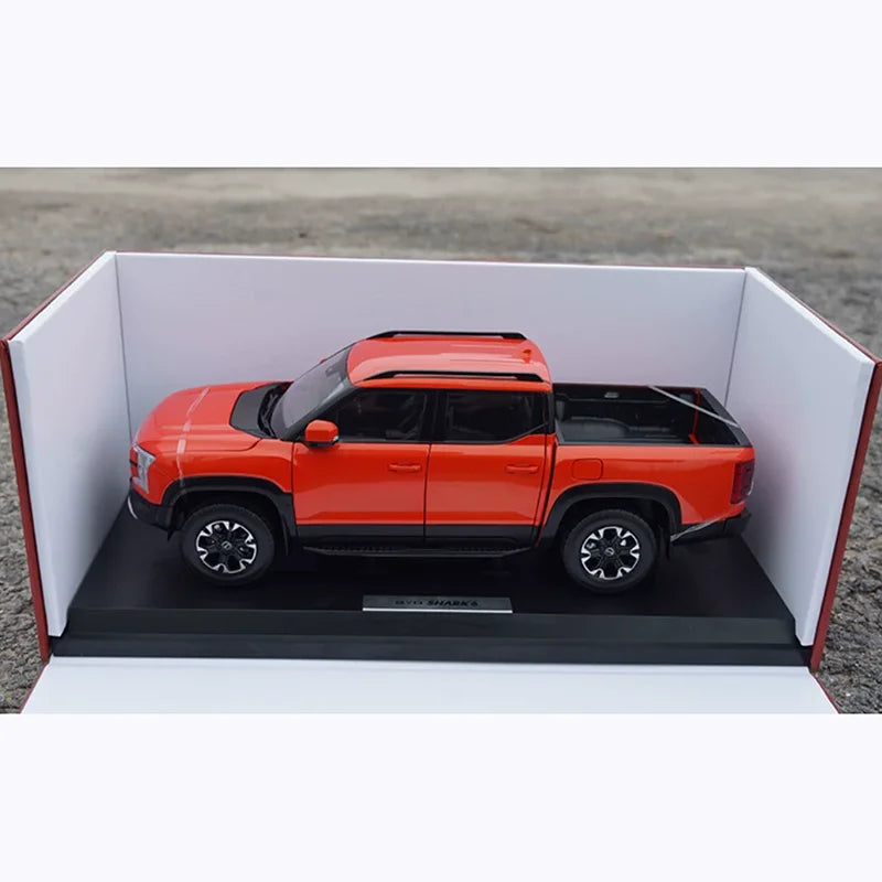 Diecast 1/18 Scale BYD SHARK Alloy New Energy Pickup Truck Model Desktop Ornament Unique Gift Souvenir Toy Collectibles