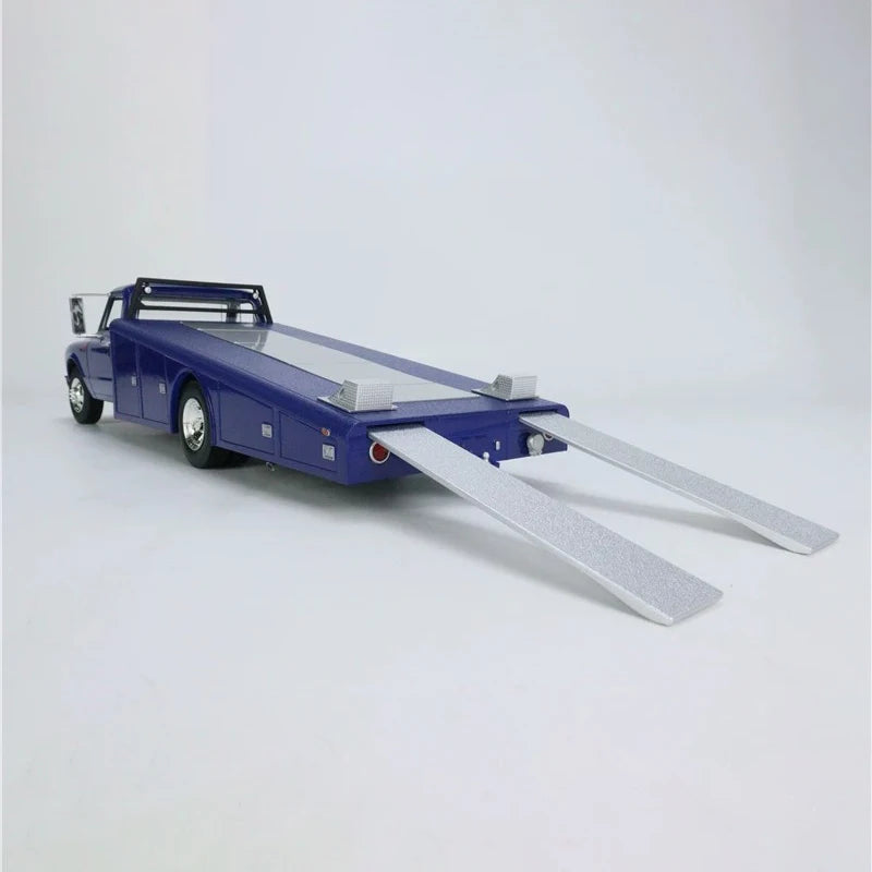 ACME 1:18 1967 C-30 Ramp Truck Car Trailer Model Alloy Ornament Collection Gift
