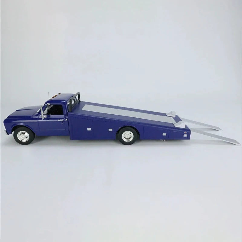 ACME 1:18 1967 C-30 Ramp Truck Car Trailer Model Alloy Ornament Collection Gift