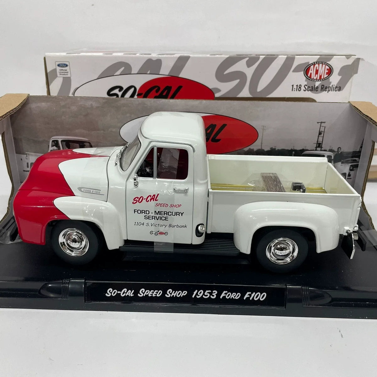 Die-cast 1:18 Scale Ford F100 Pickup Truck 1953 Simulated Alloy Static Car Model